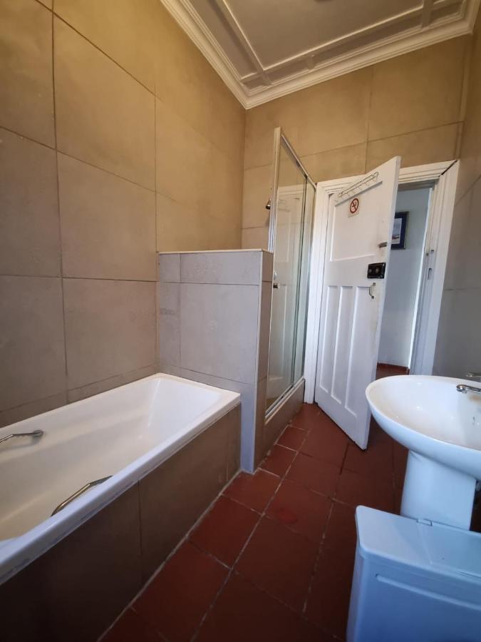 Shark Shack Backpackers Hostel Mossel Bay Exterior photo