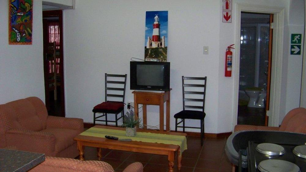 Shark Shack Backpackers Hostel Mossel Bay Exterior photo
